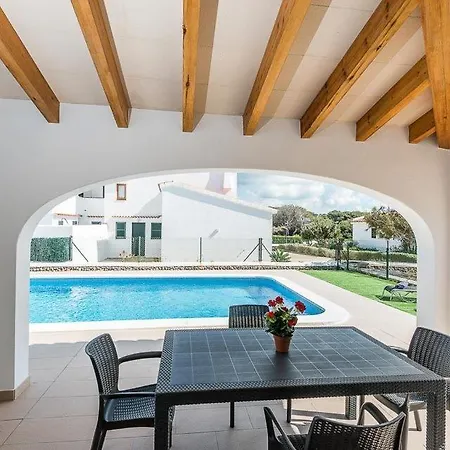 ヴィラ Sleeps 6 Pool Air Con Wifi *